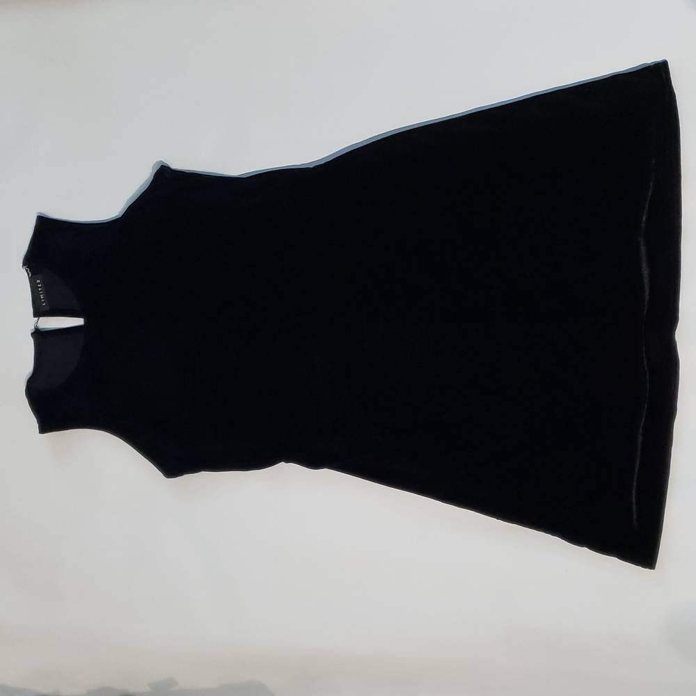 Limited dress